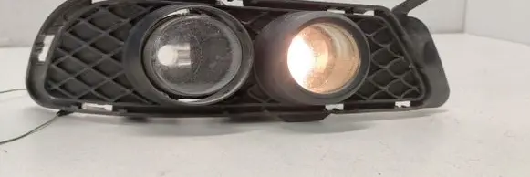 Mercedes-Benz E W212 Front fog light A2128200456 2128200456 A2128850723