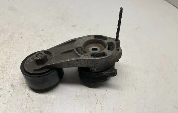 BMW 1 F20 F21 Generator/alternator belt tensioner 7603347