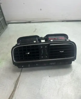 Volkswagen Polo V 6R Dash center air vent grill 6R0819728