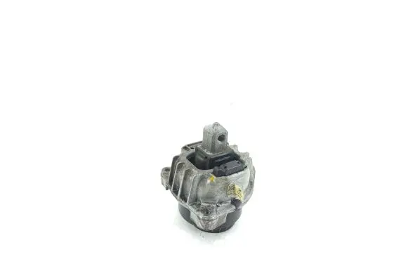 BMW 6 F06 Gran coupe Engine mount bracket 6851263 2211685126301 68623513