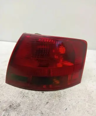 Audi A4 S4 B7 8E 8H Rear/tail lights 8E9945096E 484002 O748002