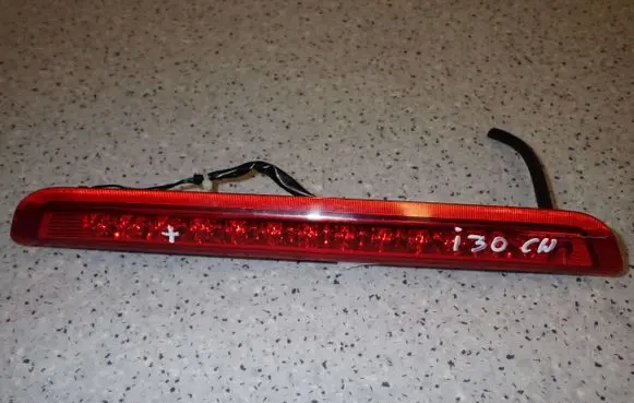 Hyundai i30 Third/center stoplight 92700-2R1