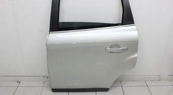 Ford Kuga I Rear door