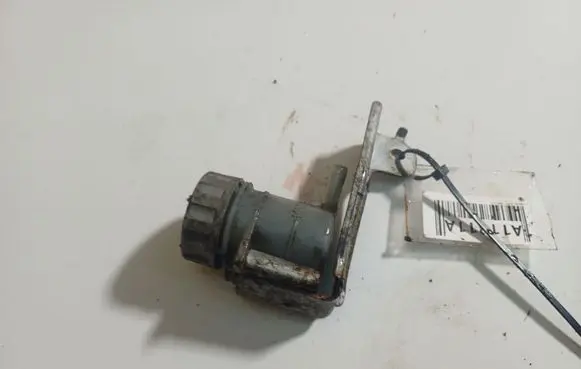 Honda Civic Brake fluid reservoir