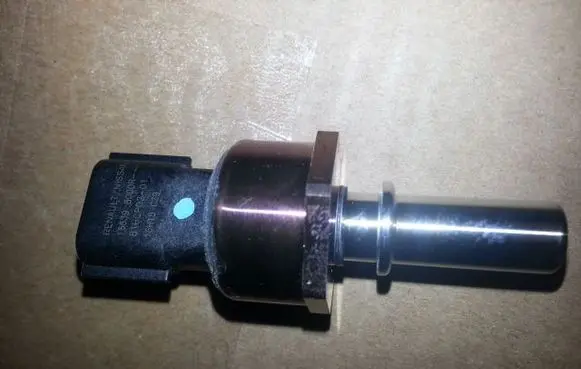 Nissan Navara D22 Air pressure sensor 166398000R