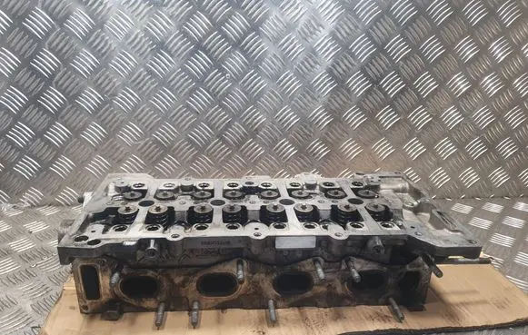 Engine head