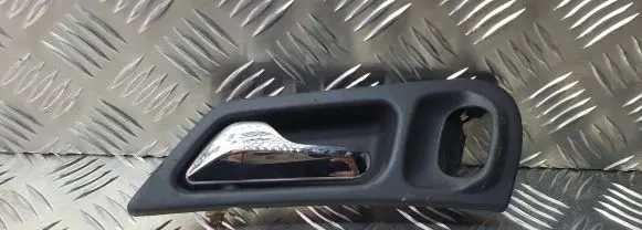 Mercedes-Benz C W203 Rear door interior handle A3182