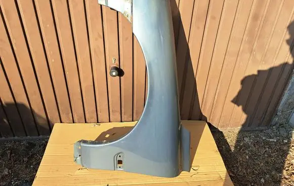 Volvo V70 Fender 30796492