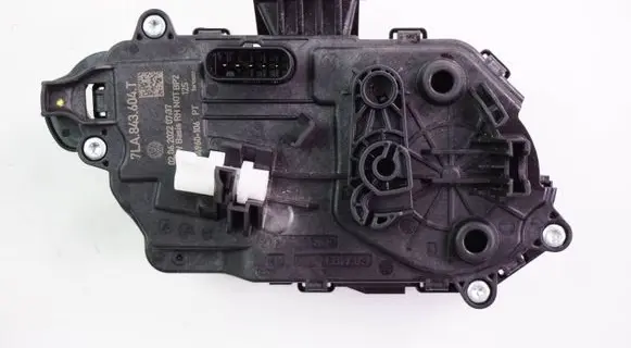 Volkswagen Transporter - Caravelle T6 Sliding door lock 7LA843604T