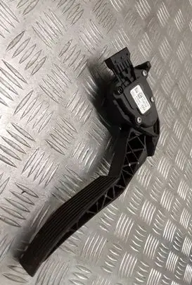 Opel Insignia A Accelerator throttle pedal 13237352 6PV00976500