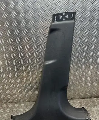 (B) pillar trim (bottom)