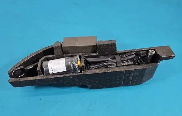 Audi Q7 4M Spare wheel section trim 4M0012120G IMPRK1567225
