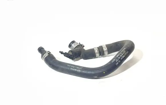 Audi A6 C7 Engine coolant pipe/hose 8K0611031