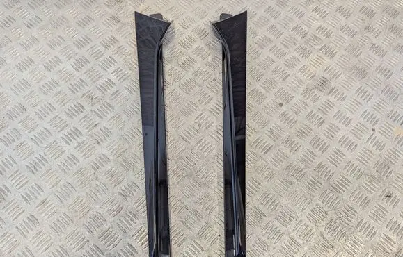 Audi RS Q8 Tailgate trim 4M8854871B 4M8854872B