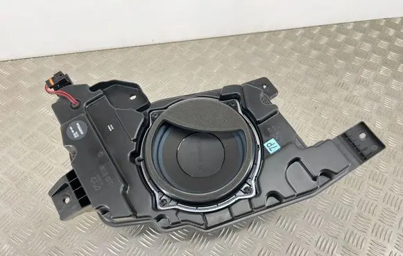 Hyundai Santa Fe Subwoofer speaker 96380S1100