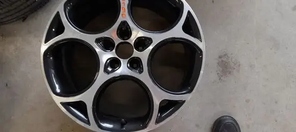 Alfa Romeo Tonale R19 alloy rim 