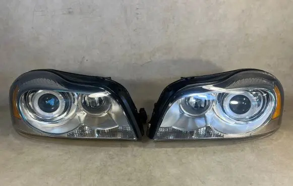 Volvo XC90 Headlights/headlamps set 31290892 31290893