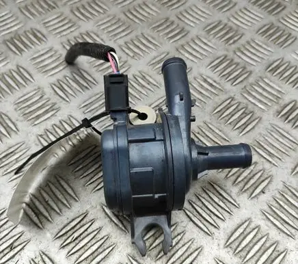 Lexus RX V Electric auxiliary coolant/water pump G904048060