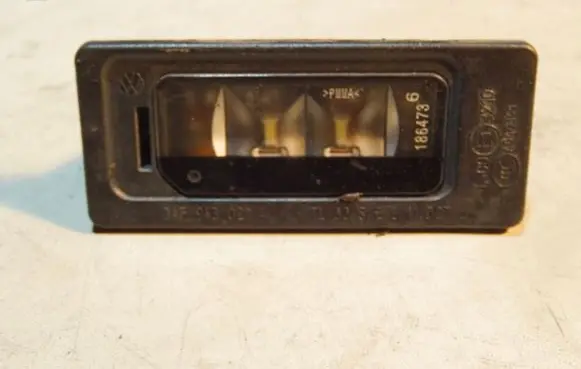 Volkswagen PASSAT B7 Number plate light 3AF943021A