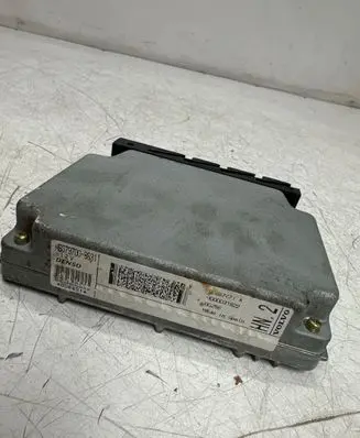 Volvo S60 Engine control unit/module 008831