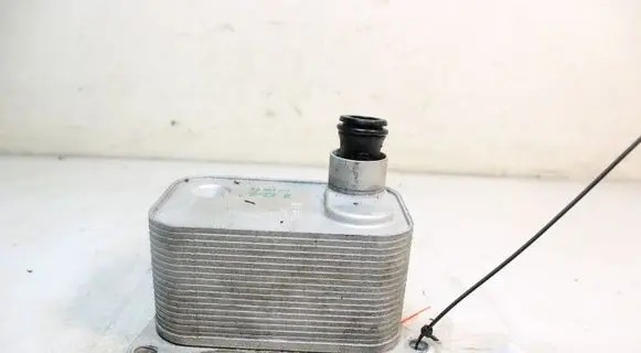 Audi Q5 SQ5 Engine oil radiator 