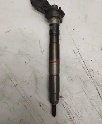 Audi A6 S6 C6 4F Fuel injector 059130277AJ 0445115054