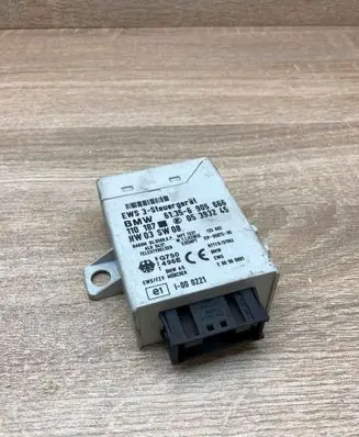 BMW 3 E46 Immobilizer control unit/module 6905666 05393245