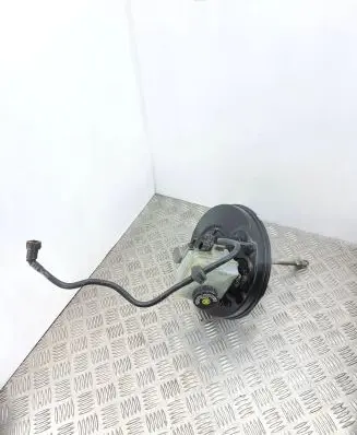 Opel Zafira B Brake booster 13142362
