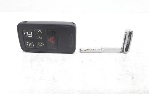 Volvo V70 Ignition key/card