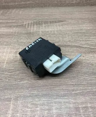 Mitsubishi Carisma Other control units/modules 8596920040 0689001781