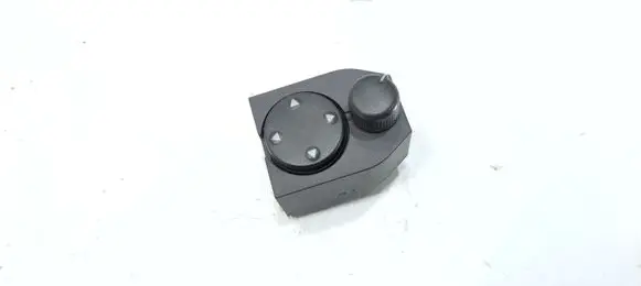 Audi A4 S4 B5 8D Wing mirror switch 8D0959565