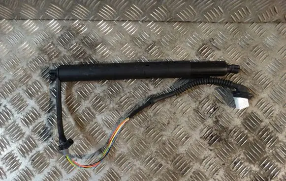 BMW M4 F82 F83 Tailgate strut A2328900200