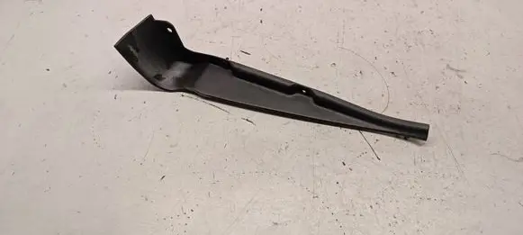 Nissan Patrol Y61 Wiper trim 63823 VB000
