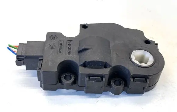 BMW 2 F22 F23 Air flap motor/actuator T946104A