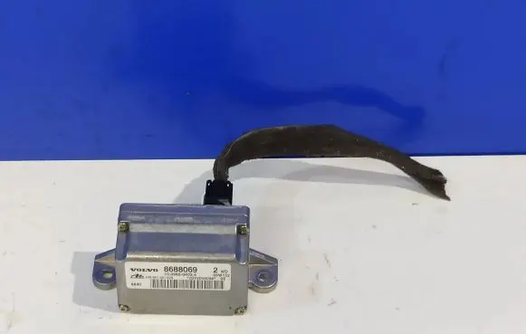 Volvo V70 ESP acceleration yaw rate sensor 8688069