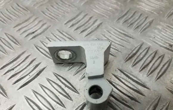 Front door upper hinge
