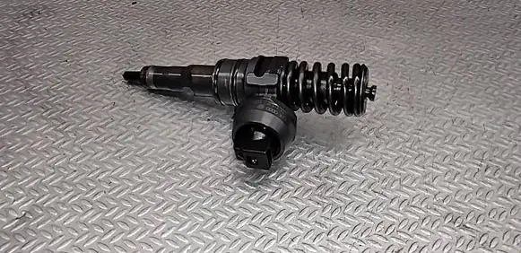 Audi A3 S3 8L Fuel injector 038130073AG
