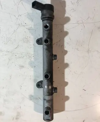 Audi A6 S6 C6 4F Fuel main line pipe 059130090AF