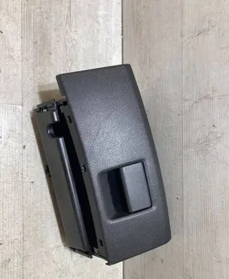 Audi A3 S3 8V Glove box 8v0881578