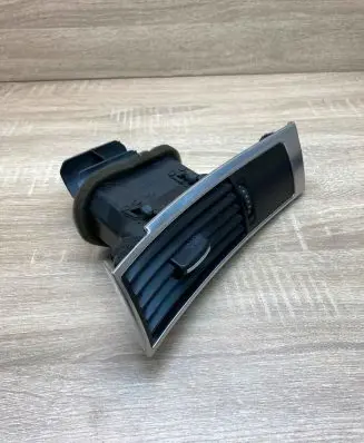 Audi A6 S6 C6 4F Dashboard side air vent grill/cover trim 4F1820901D