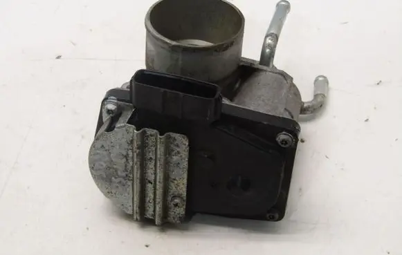 Mitsubishi Eclipse Cross Throttle body valve 3329419