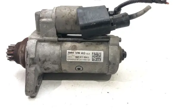 Volkswagen Golf VII Starter motor 02Z911024L