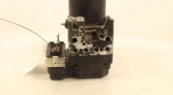 Lexus IS 220D-250-350 ABS Pump 4454053100