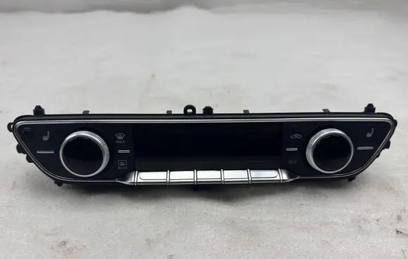 Audi A4 S4 B9 Climate control unit 8W0820043T 8W0820043