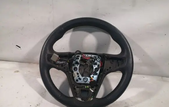 Opel Insignia A Steering wheel 3268007172 1330501729 624475400D
