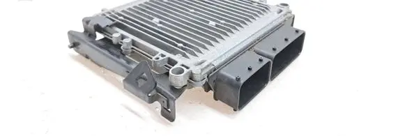 Mercedes-Benz CLS C219 Engine control unit/module A6421508277 0281014004 1039S19156