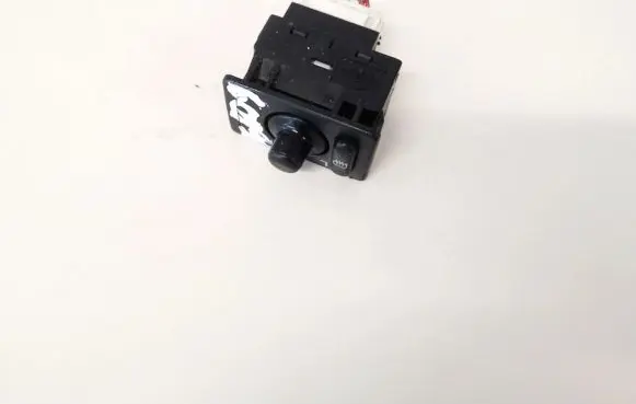 Mitsubishi Outlander Wing mirror switch