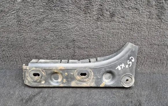 Audi A6 S6 C5 4B Front bumper mounting bracket 4B0807283B