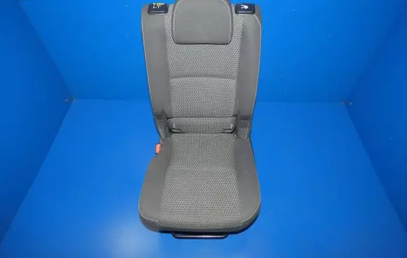 Toyota Verso Rear seat 
