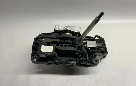 Ford Mustang VI Gear shifter/selector 75G143